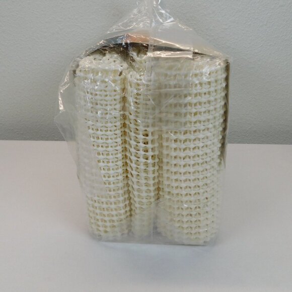 Mainstays Nonskid Rug Pad Fits Rugs Up To 5 ft x 8 ft Cut to Fit New in Package - Picture 4 of 8